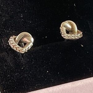 Pandora heart knotted earrings